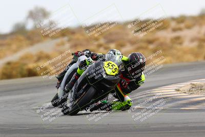 media/Feb-27-2022-CVMA (Sun) [[a3977b6969]]/Race 6 500 Supersport-350 Supersport (Holeshot)/